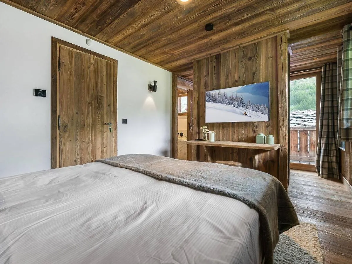 Chalet De Luxe A Val D'Isere Avec Jacuzzi Et Hammam - Fr-1-567-8