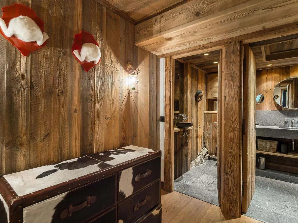 Chalet De Luxe A Val D'Isere Avec Jacuzzi Et Hammam - Fr-1-567-8
